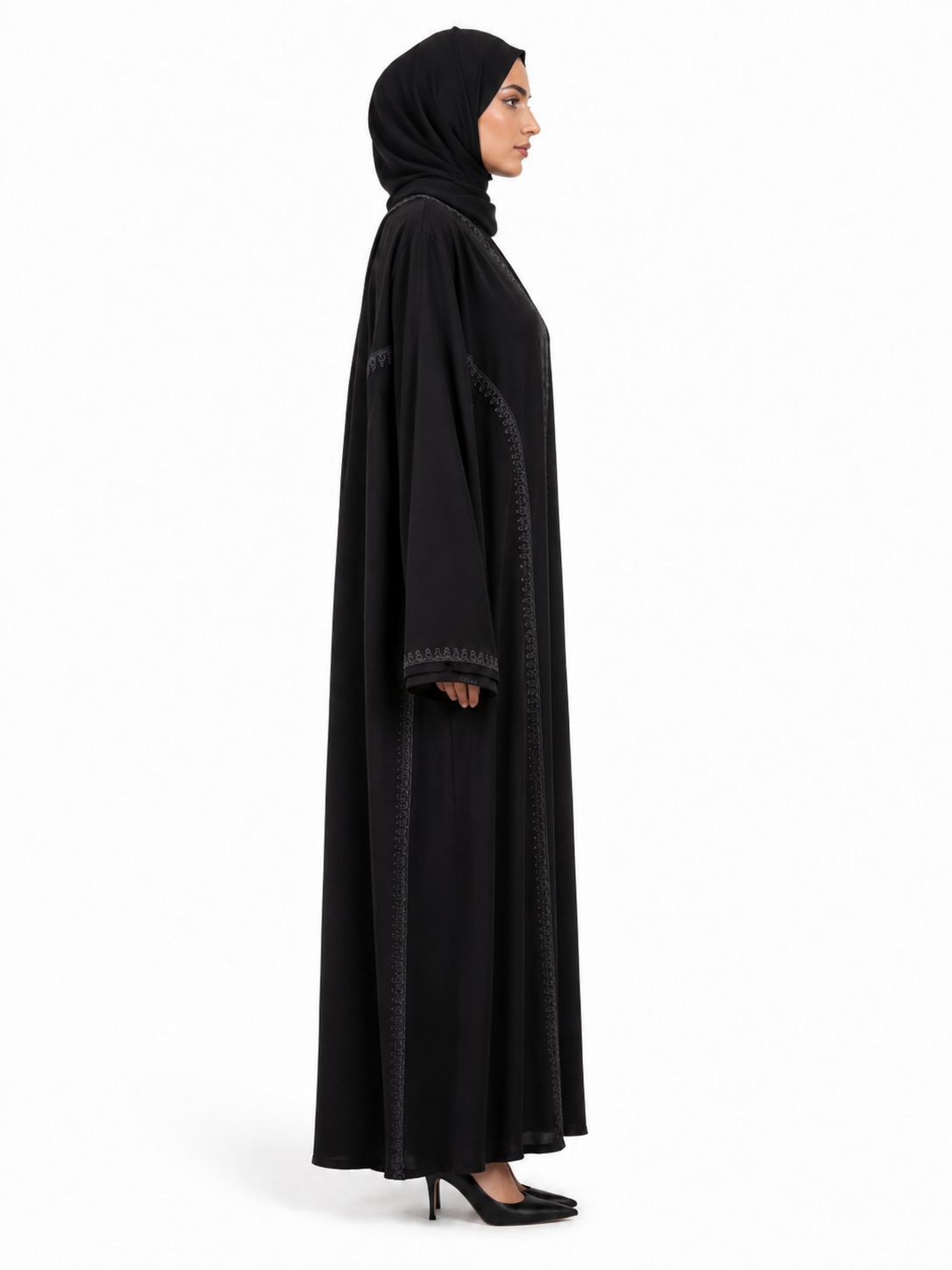 Noir Line Abaya 10037