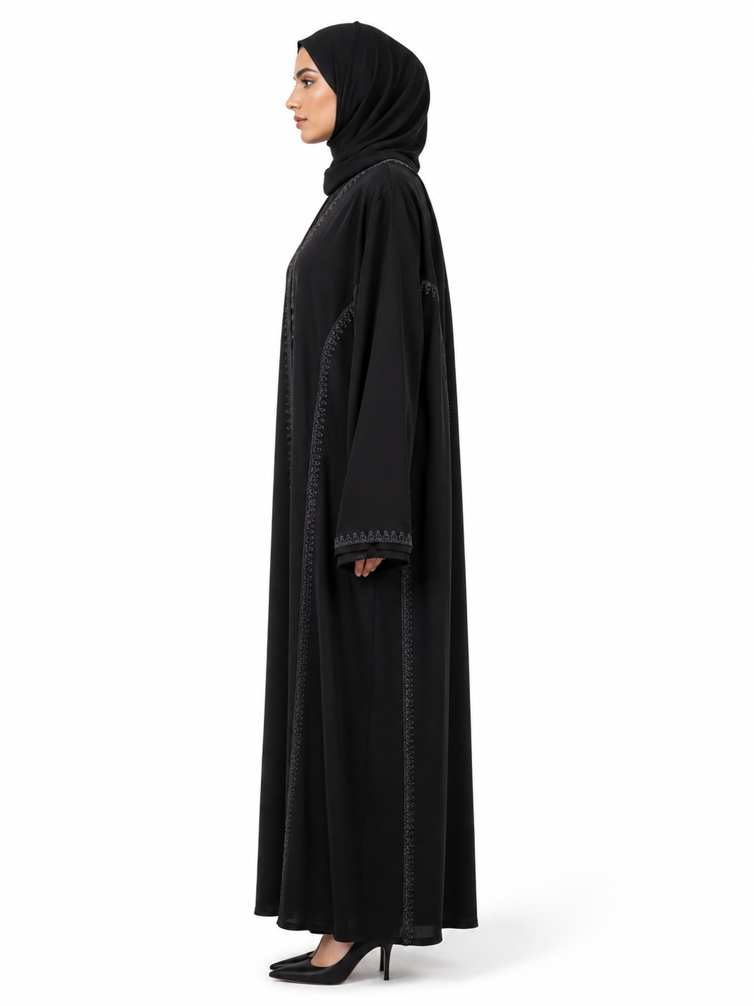 Noir Line Abaya 10037